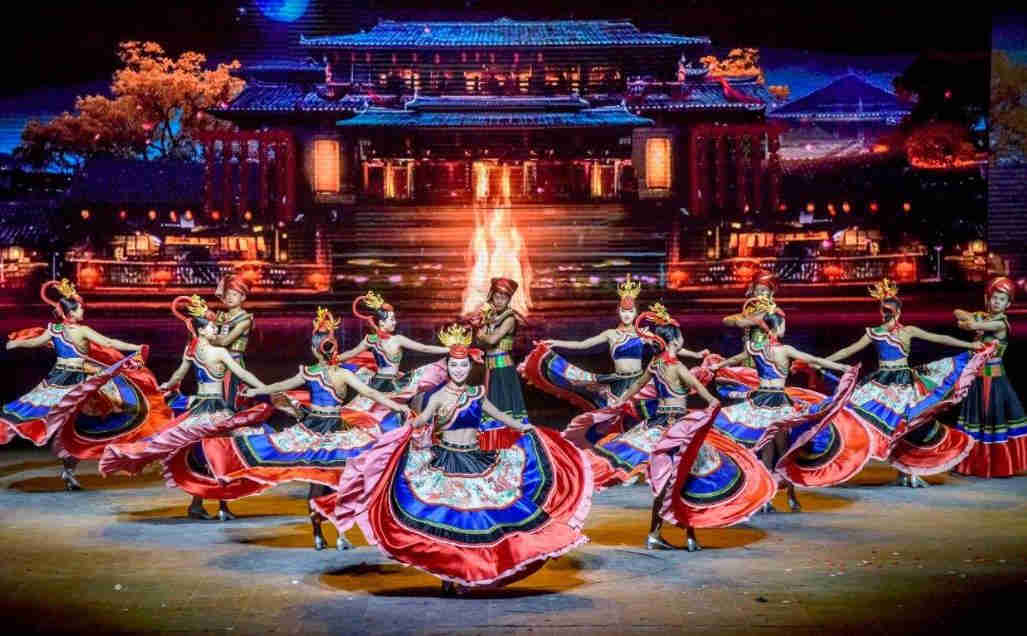 明月山千古情二日游